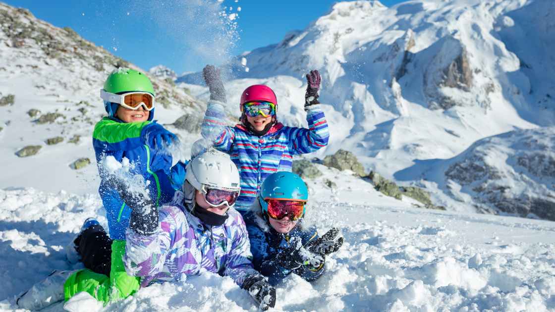 Manali Tour Package Under 10000 For Family